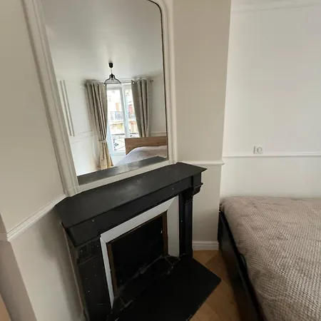 8 Eme Apartment *